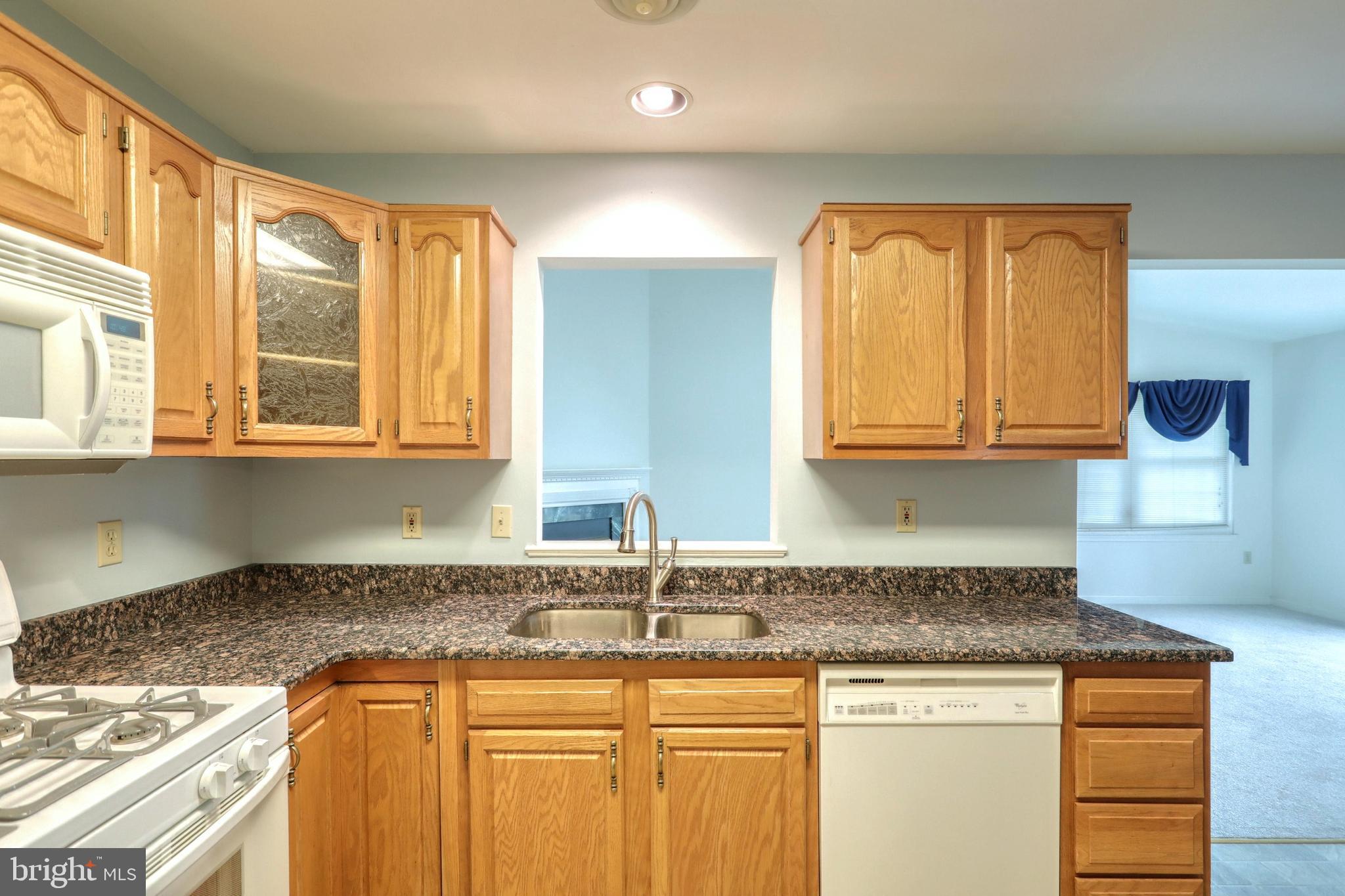 2948 Robin Road York, PA 17404 - Photo 9 of 29 Gallery Image 9