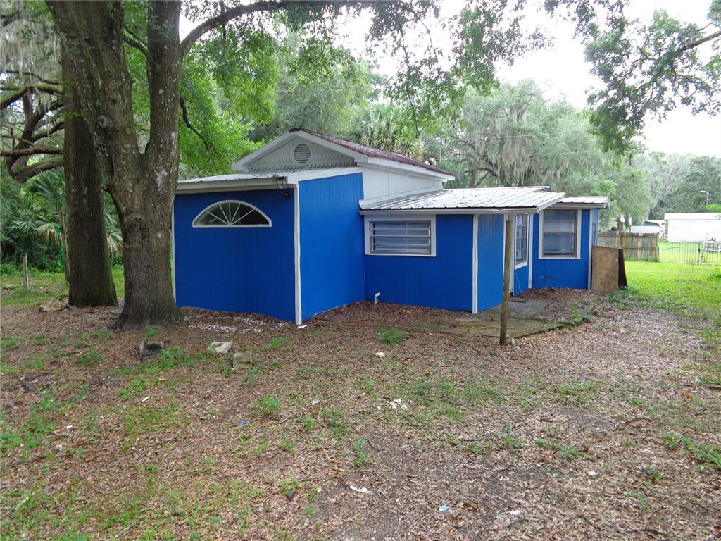 2878 Northeast 161st Street Citra, FL 32113 - Photo 5 of 38