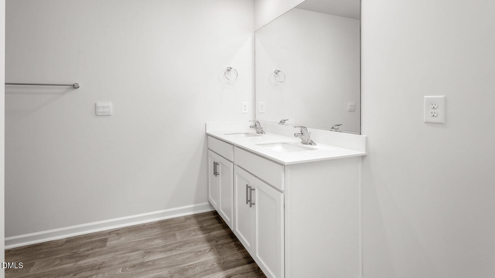 168 Canopy Drive Graham, NC 27253 - Photo 15 of 44 a bathroom with a sink and a mirror