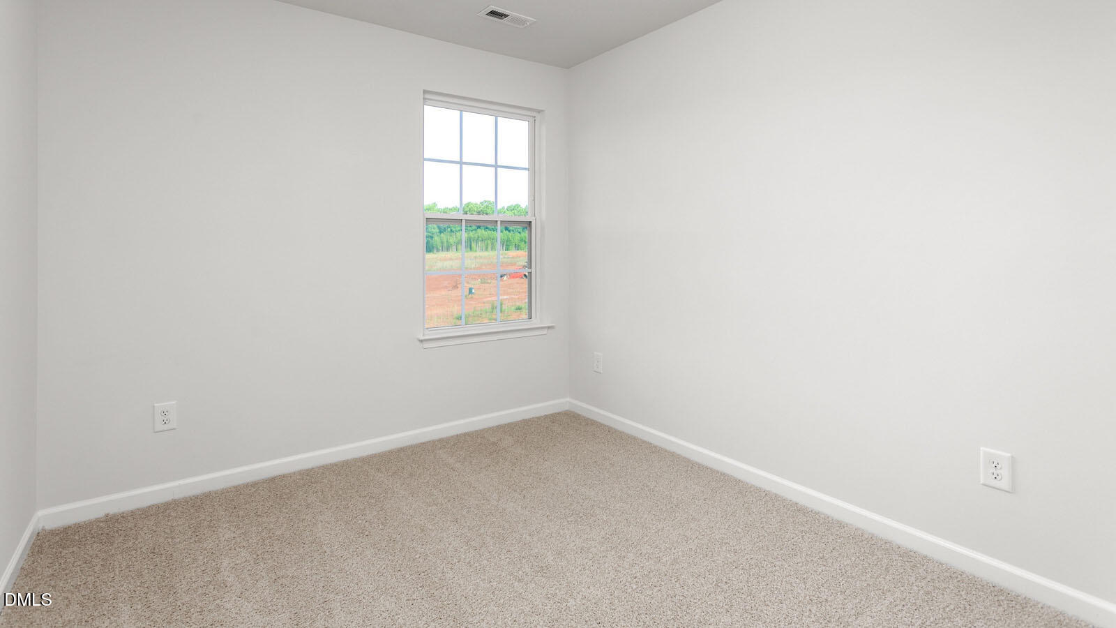 168 Canopy Drive Graham, NC 27253 - Photo 19 of 44 an empty room with a window