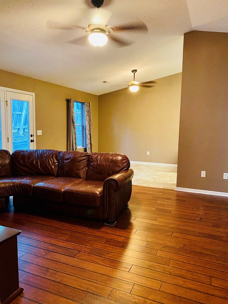 6440 Hugh Willis Road Powell, TN 37849 - Photo 2 of 21 Gallery Image 2