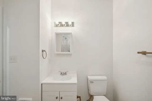 $1,770 | 321 East Lehigh Avenue, Unit 2, Philadelphia, PA 19125