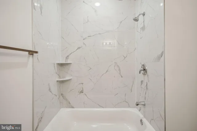 $1,770 | 321 East Lehigh Avenue, Unit 2, Philadelphia, PA 19125