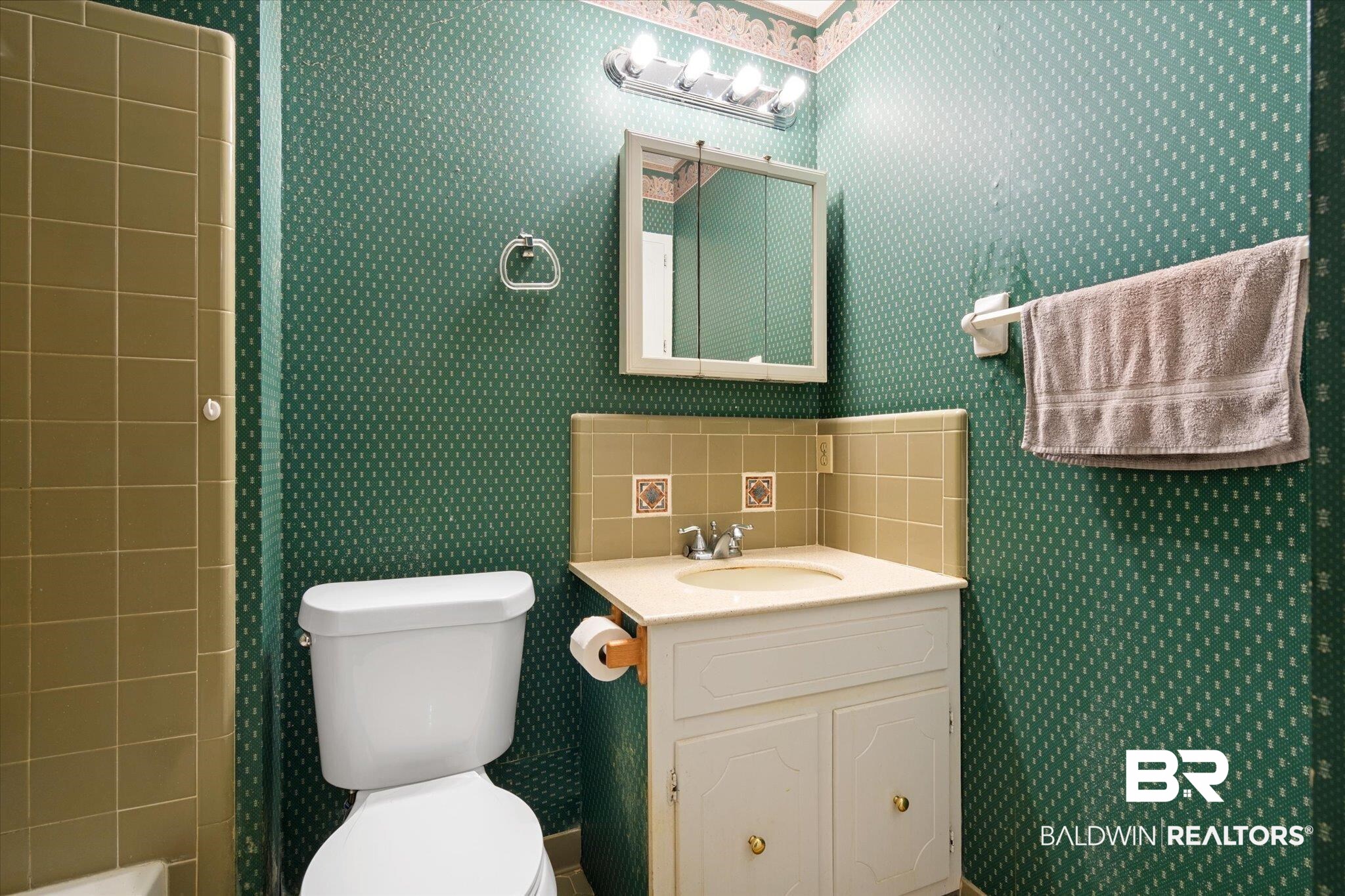 5415 Greenleaf Road Mobile, AL 36693 - Photo 13 of 20