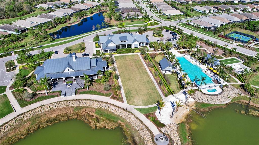 8192 Sternway Road Sarasota, FL 34240 - Photo 31 of 33 Gallery Image 31