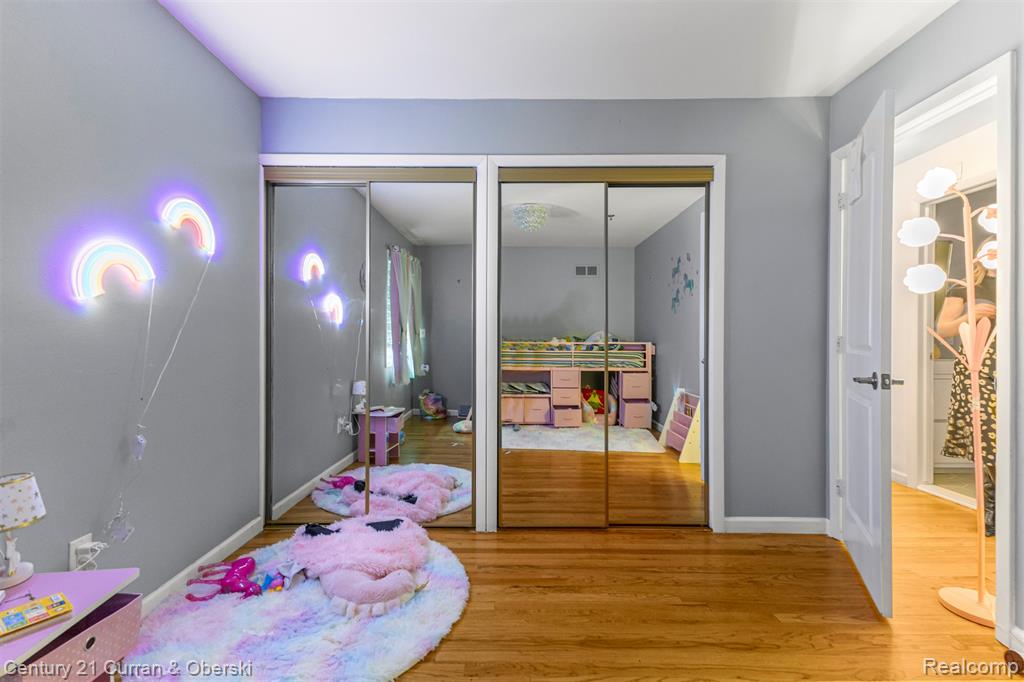 28249 Bell Road Southfield, MI 48034 - Photo 26 of 48 Gallery Image 26