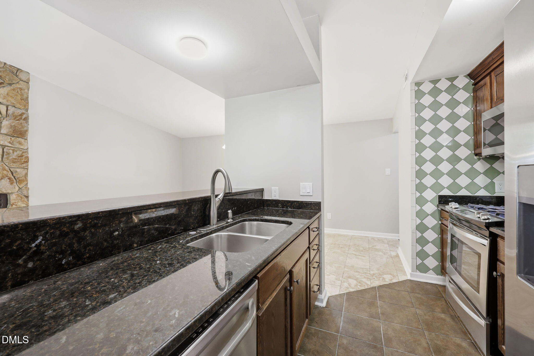 3909 Old Creek Court Raleigh, NC 27604 - Photo 19 of 35