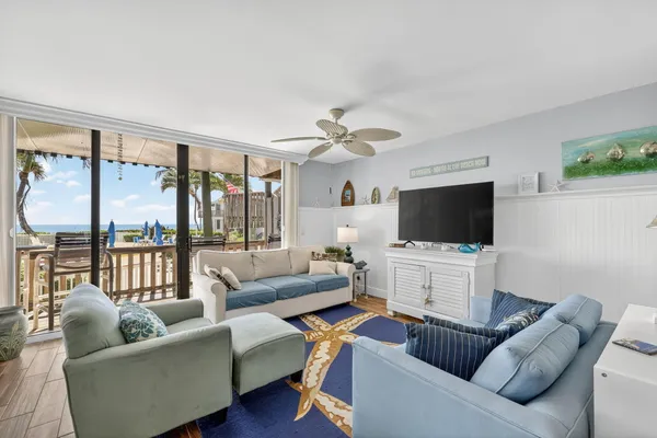 $3,800 | 2355 Northeast Ocean Boulevard, Unit 17A, Jensen Beach, FL 34957