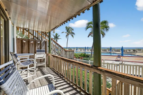 $3,800 | 2355 Northeast Ocean Boulevard, Unit 17A, Jensen Beach, FL 34957