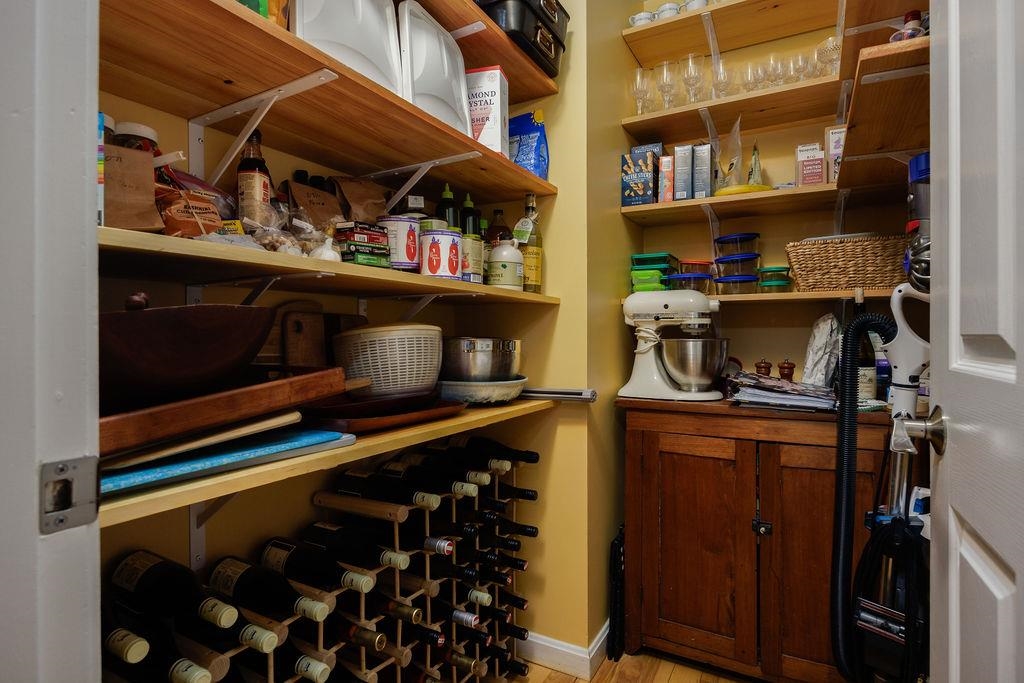 18 College Hl Road, Unit 18 Hanover, NH 03755 - Photo 12 of 47