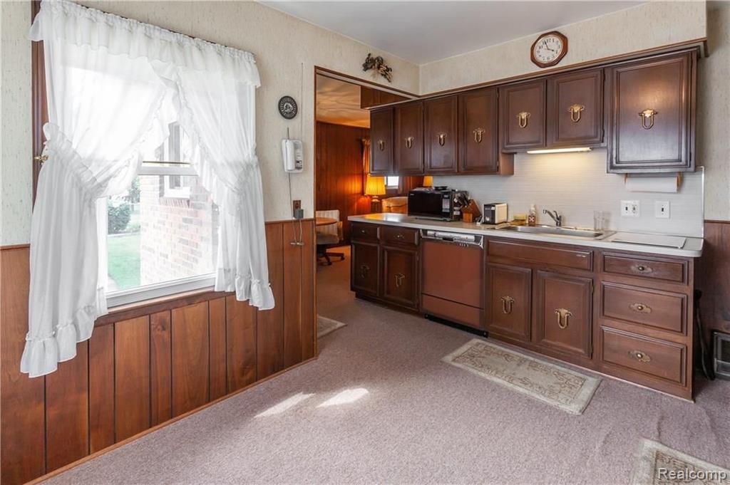 3514 Walnut Street Dearborn, MI 48124 - Photo 13 of 29