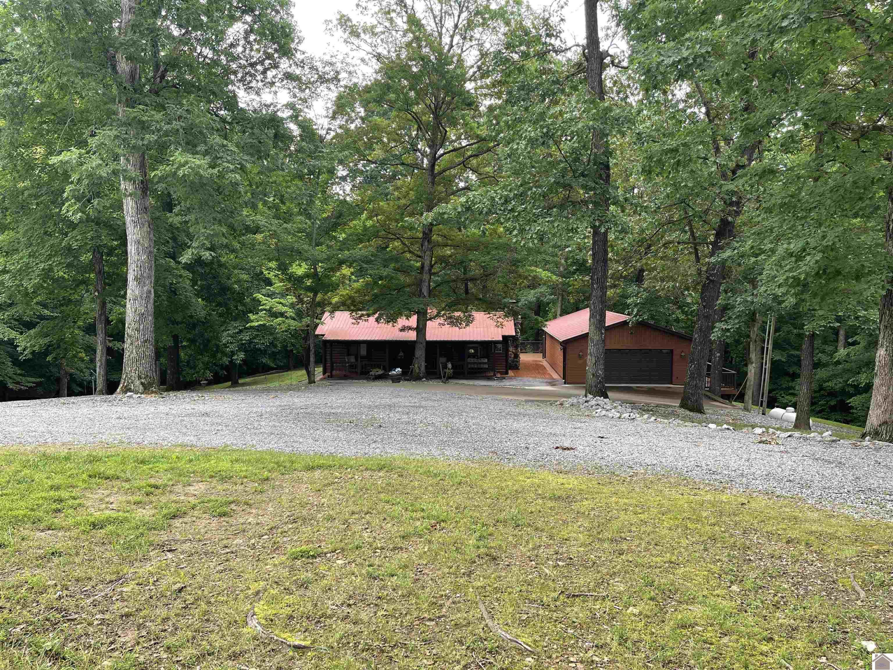 267 Robert Mitchell Road Cadiz, KY 42211 - Photo 2 of 41 Photo 2