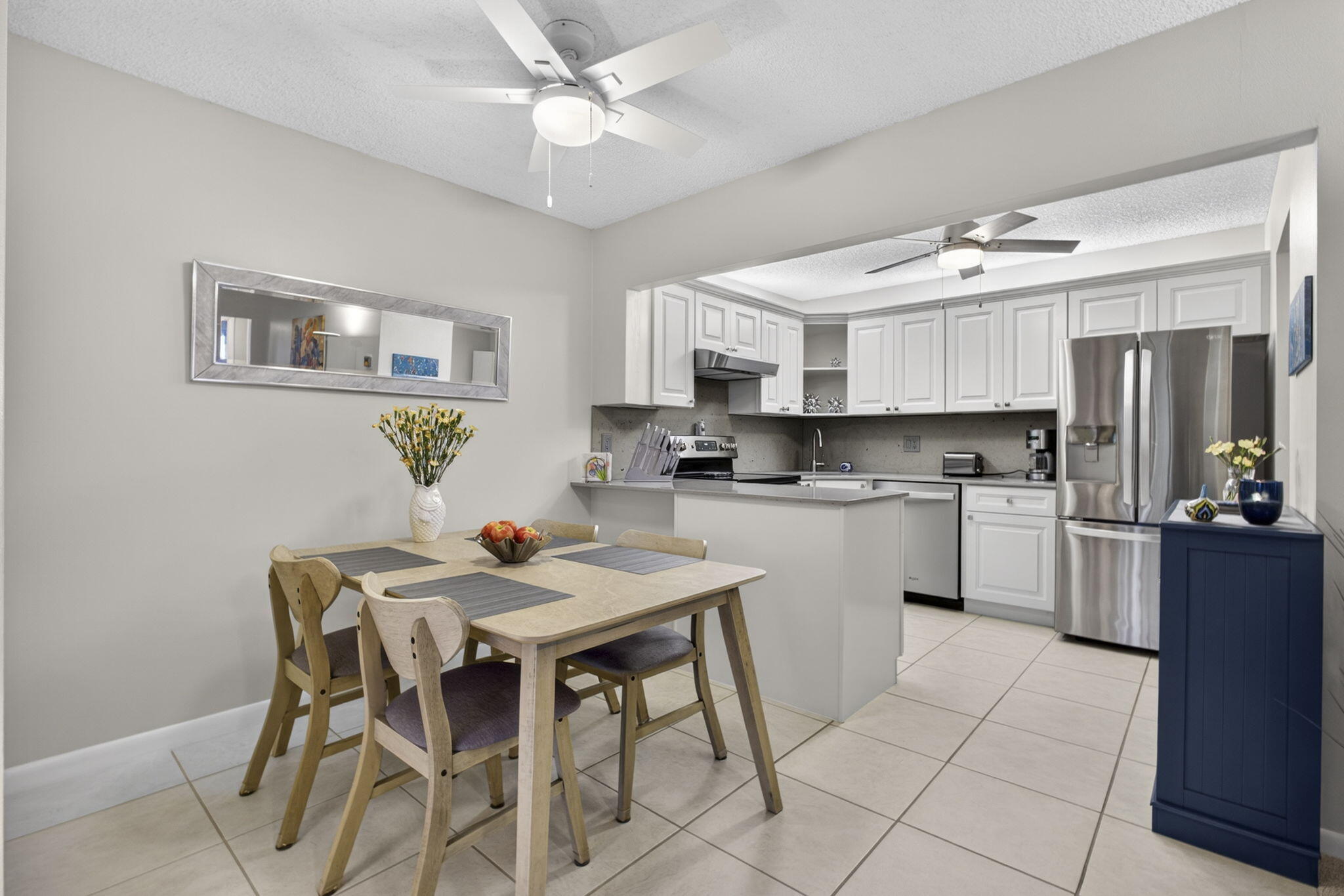 301 Pine Ridge Circle, Unit B2 Greenacres, FL 33463 - Photo 9 of 31 Dining