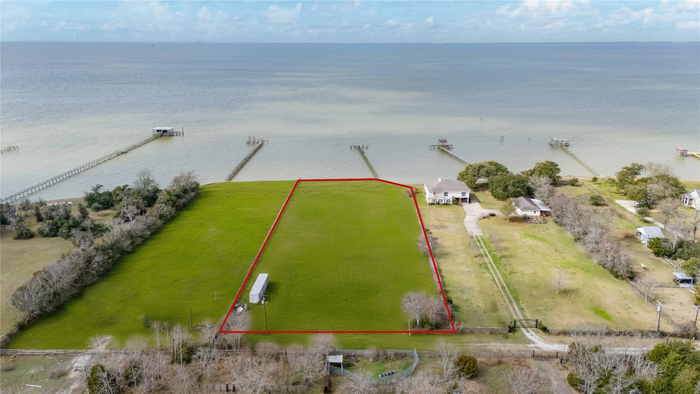 371 B Locke Road Anahuac, TX 77514 - Photo 2 of 22