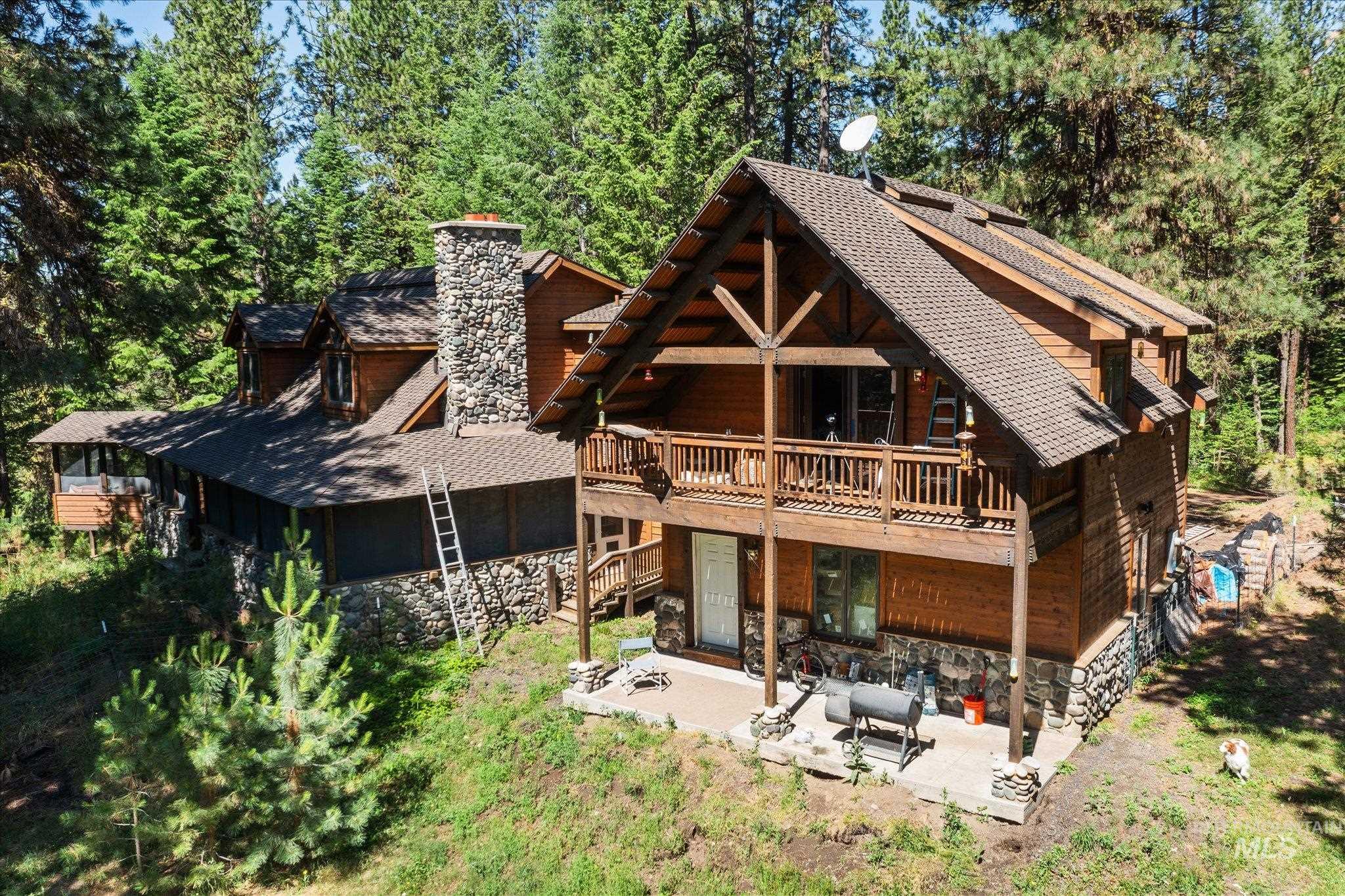 123 Wilderness Ranch Lane Cascade, ID 83611 - Photo 7 of 42