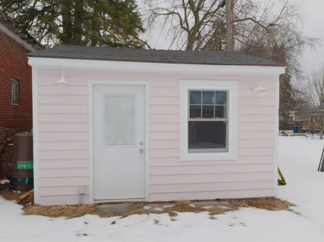 $700,000 | 17 South Maple Street, Mount Prospect, IL 60056