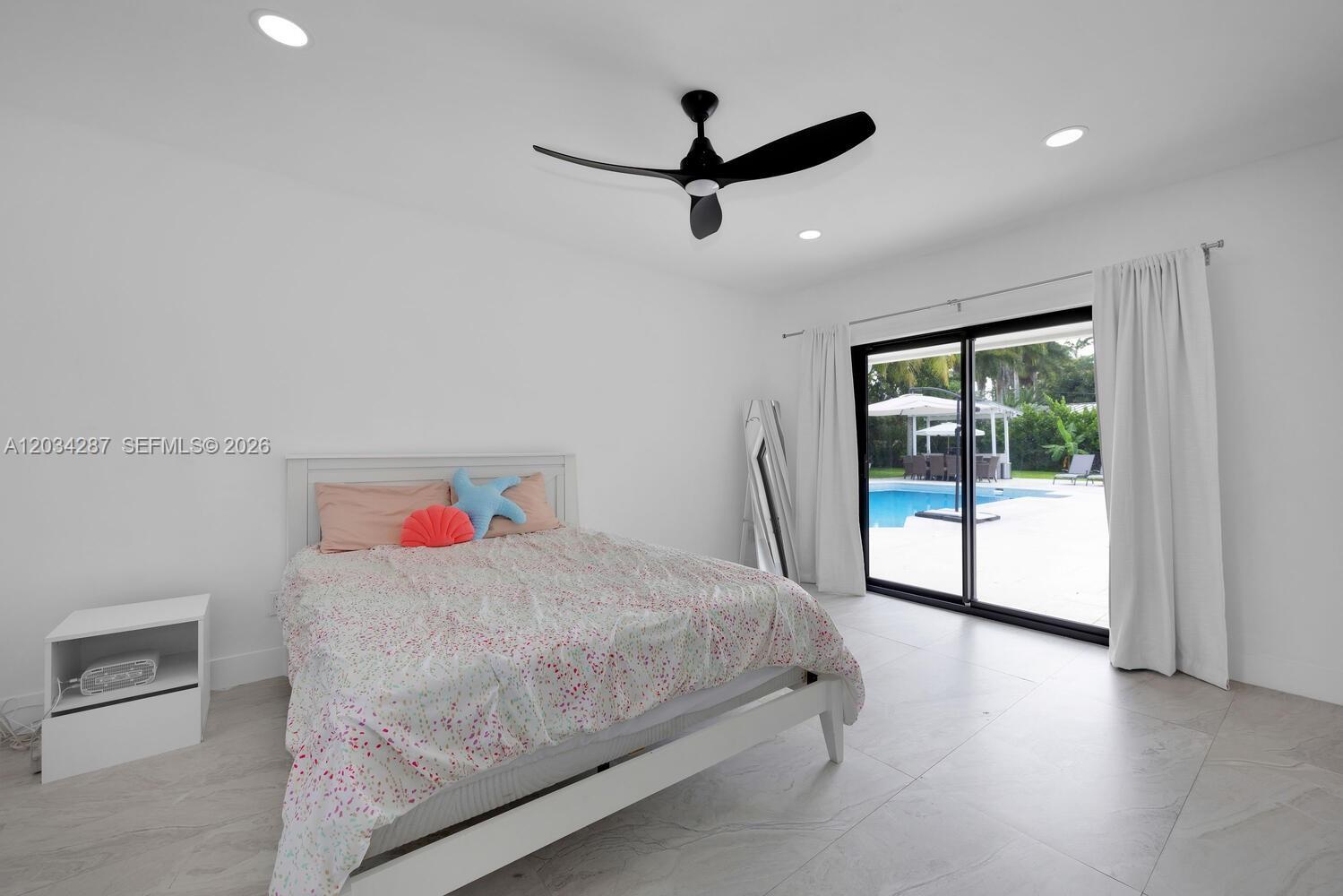 6860 Southwest 99th Terrace Pinecrest, FL 33156 - Photo 27 of 46