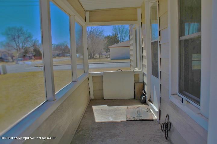 3822 Bowie Street Amarillo, TX 79110 - Photo 2 of 14 IMG_4971