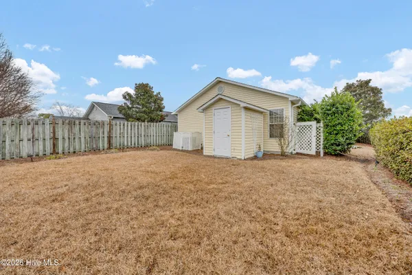 $2,250 | 7315 Konlack Court, Wilmington, NC 28411