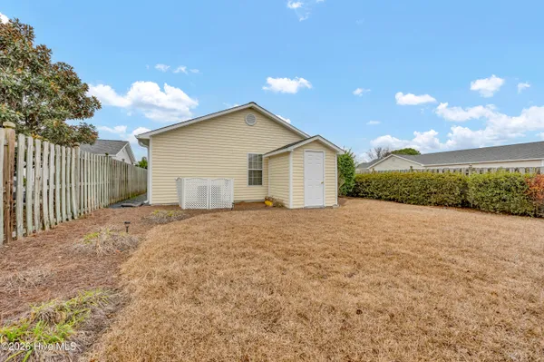$2,250 | 7315 Konlack Court, Wilmington, NC 28411