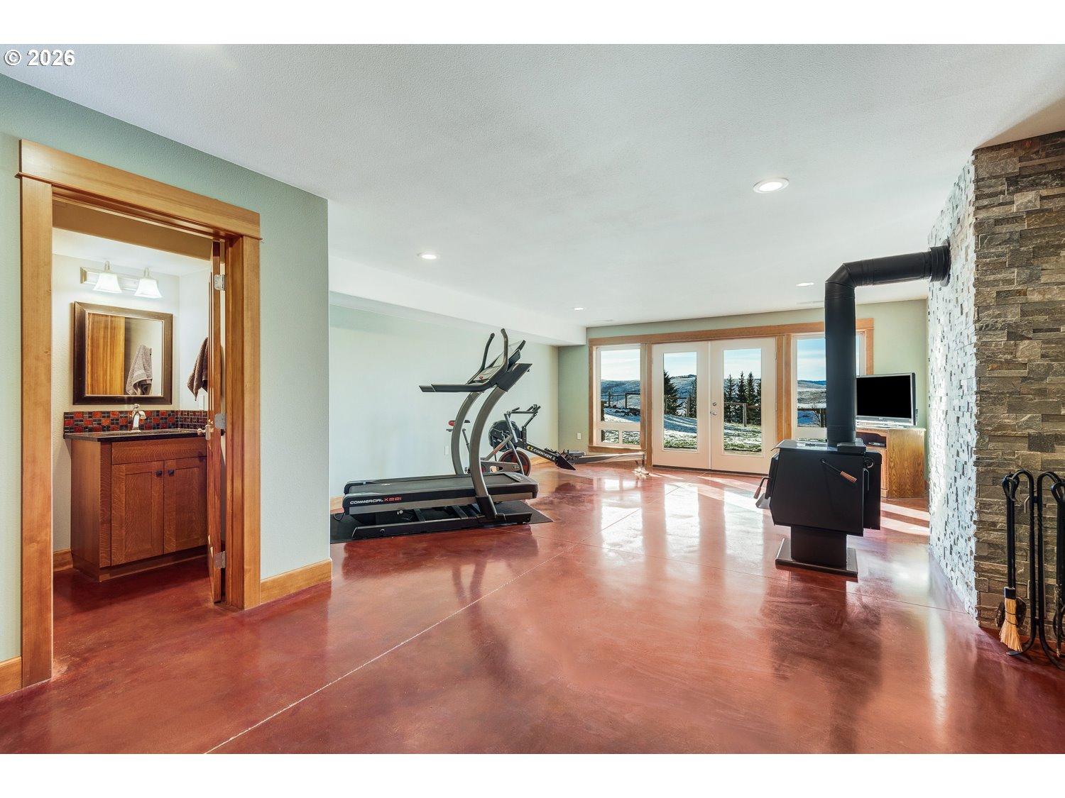 61615 High Valley Road Union, OR 97883 - Photo 31 of 47 a living room with furniture and a large window