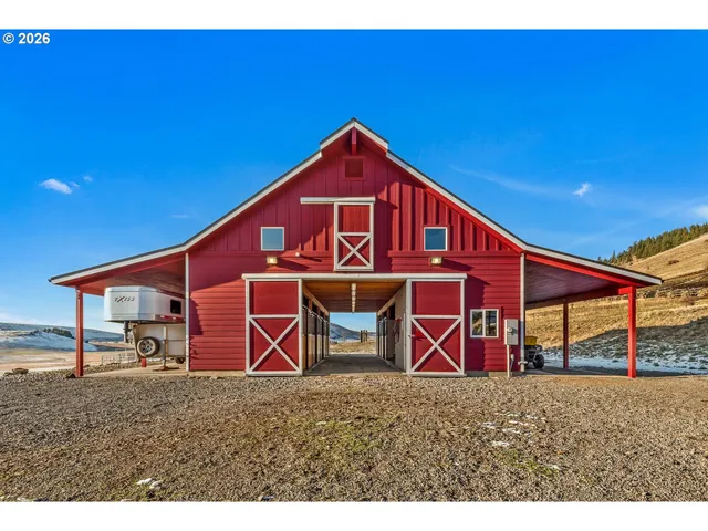 $1,800,000 | 61615 High Valley Road, Union, OR 97883