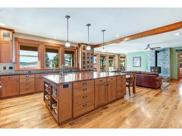 $1,800,000 | 61615 High Valley Road, Union, OR 97883