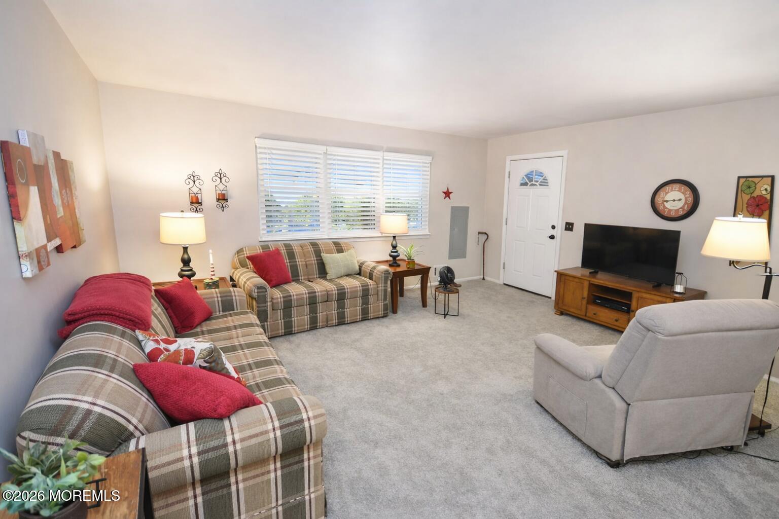 1 D Alabama Court Matawan, NJ 07747 - Photo 3 of 16 3 LR