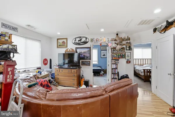 $799,999 | 13535 Tabscott Drive, Chantilly, VA 20151