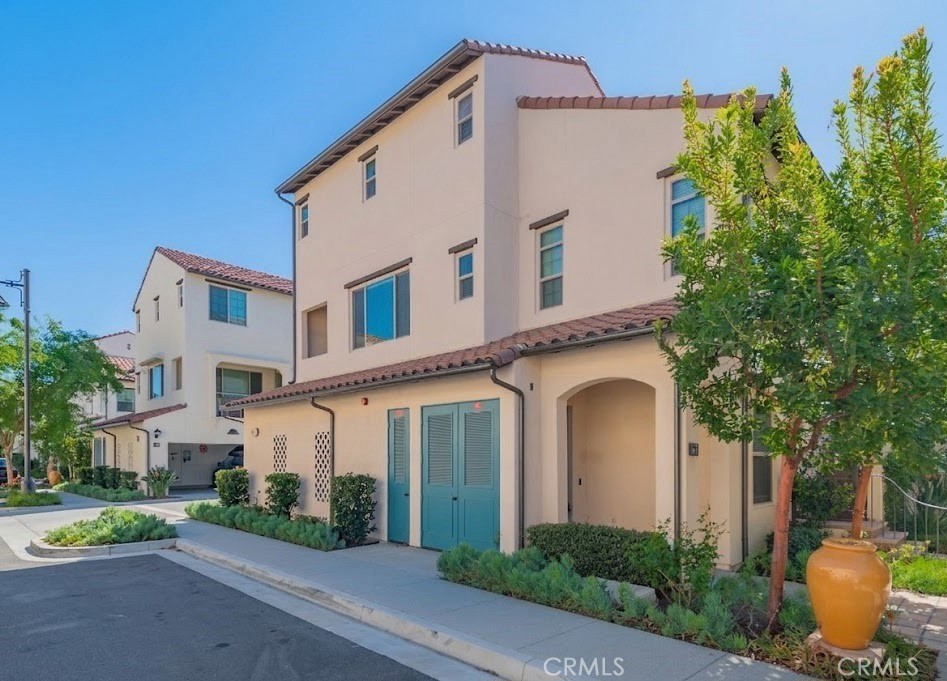 723 Spring Garden Irvine, CA 92618 - Photo 1 of 38