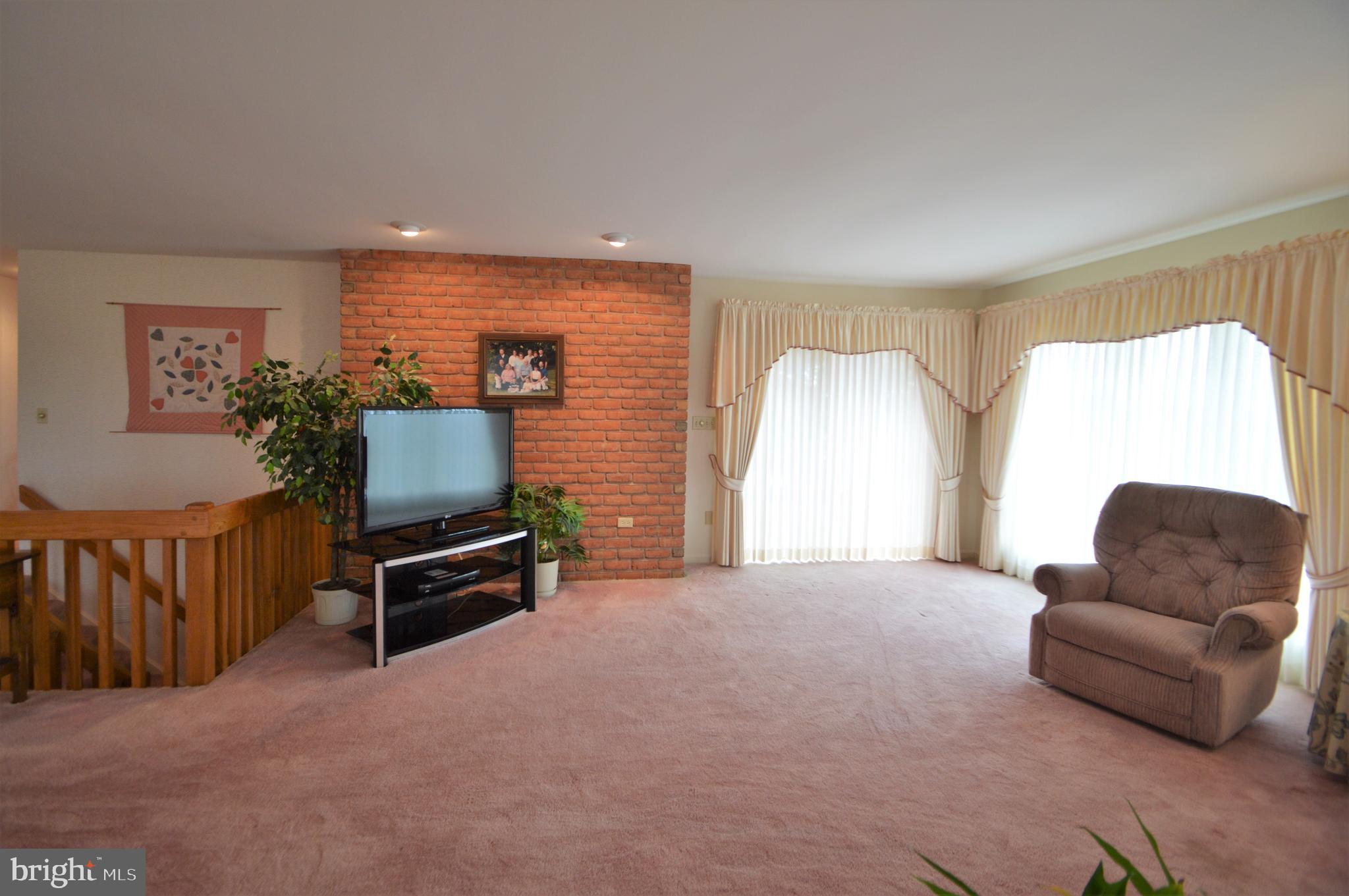 1116 Shumaker Road Manheim, PA 17545 - Photo 14 of 55