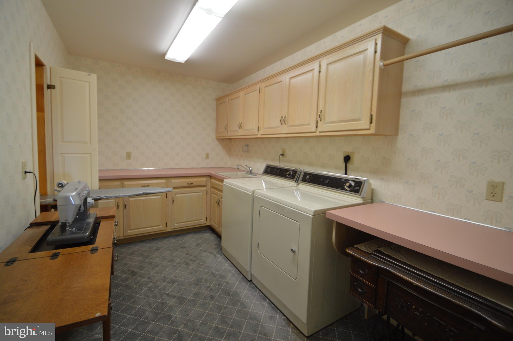1116 Shumaker Road Manheim, PA 17545 - Photo 39 of 55
