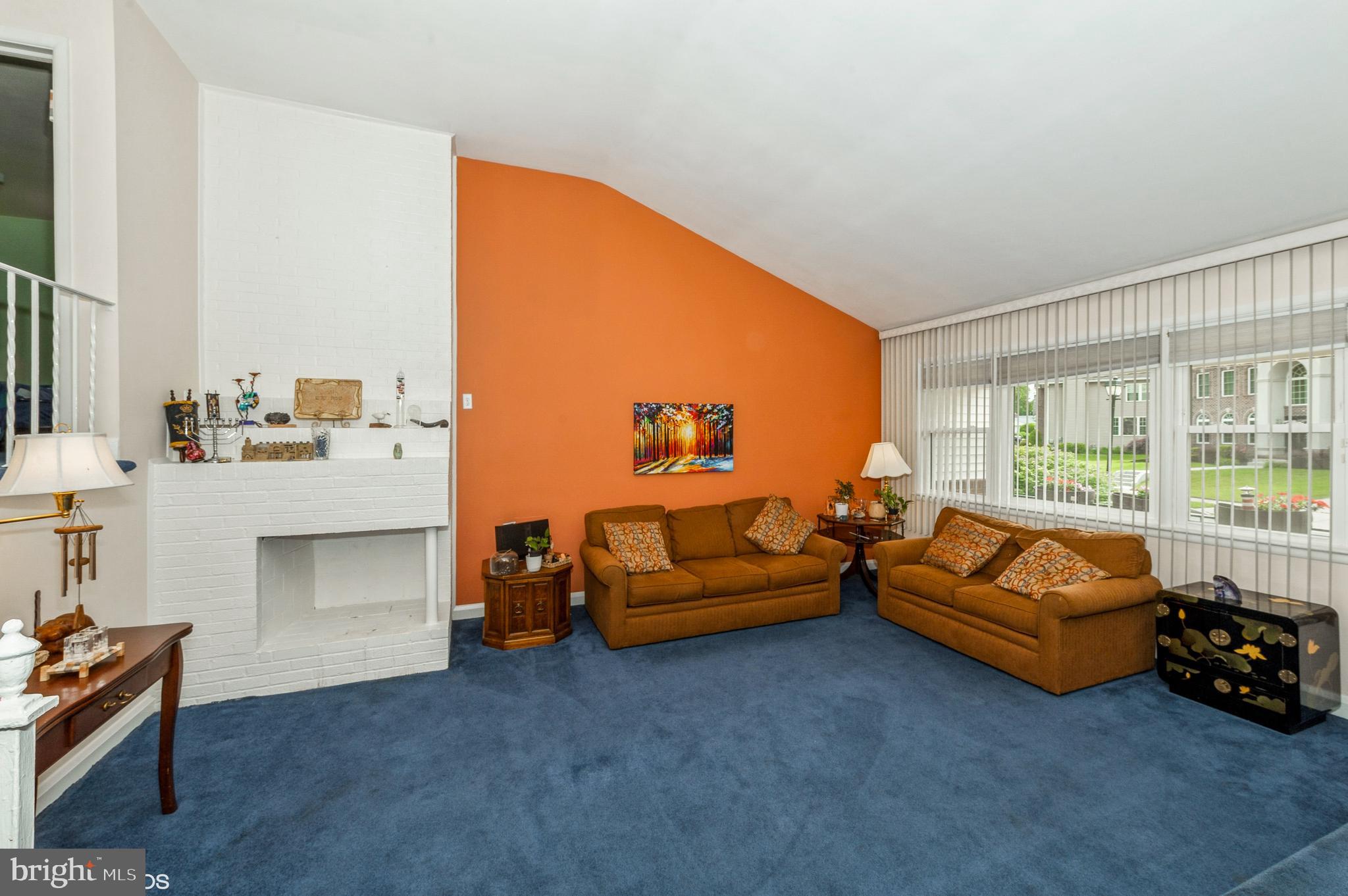 3220 Hatton Road Baltimore, MD 21208 - Photo 4 of 27