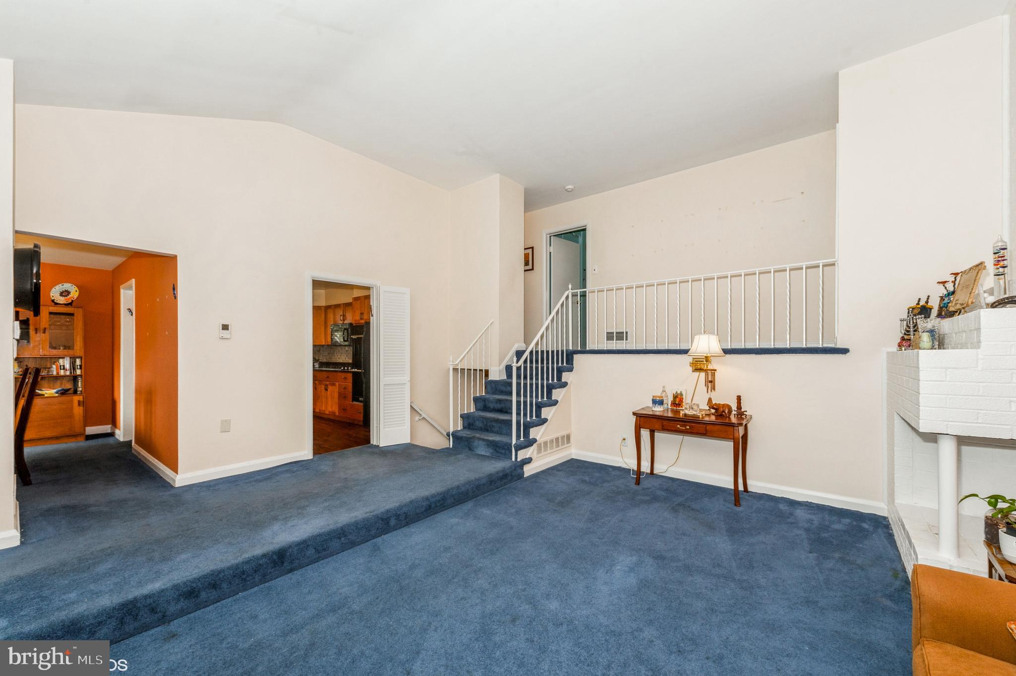3220 Hatton Road Baltimore, MD 21208 - Photo 5 of 27