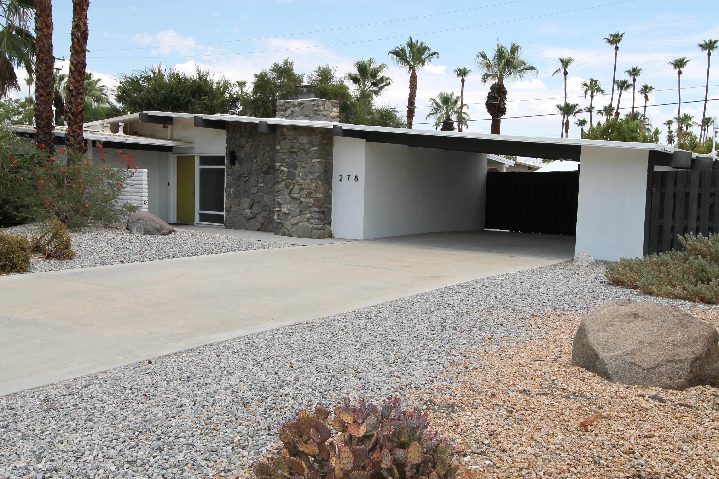 278 North Sunset Way Palm Springs, CA 92262 - Photo 3 of 14 a view of a terrace with a sink