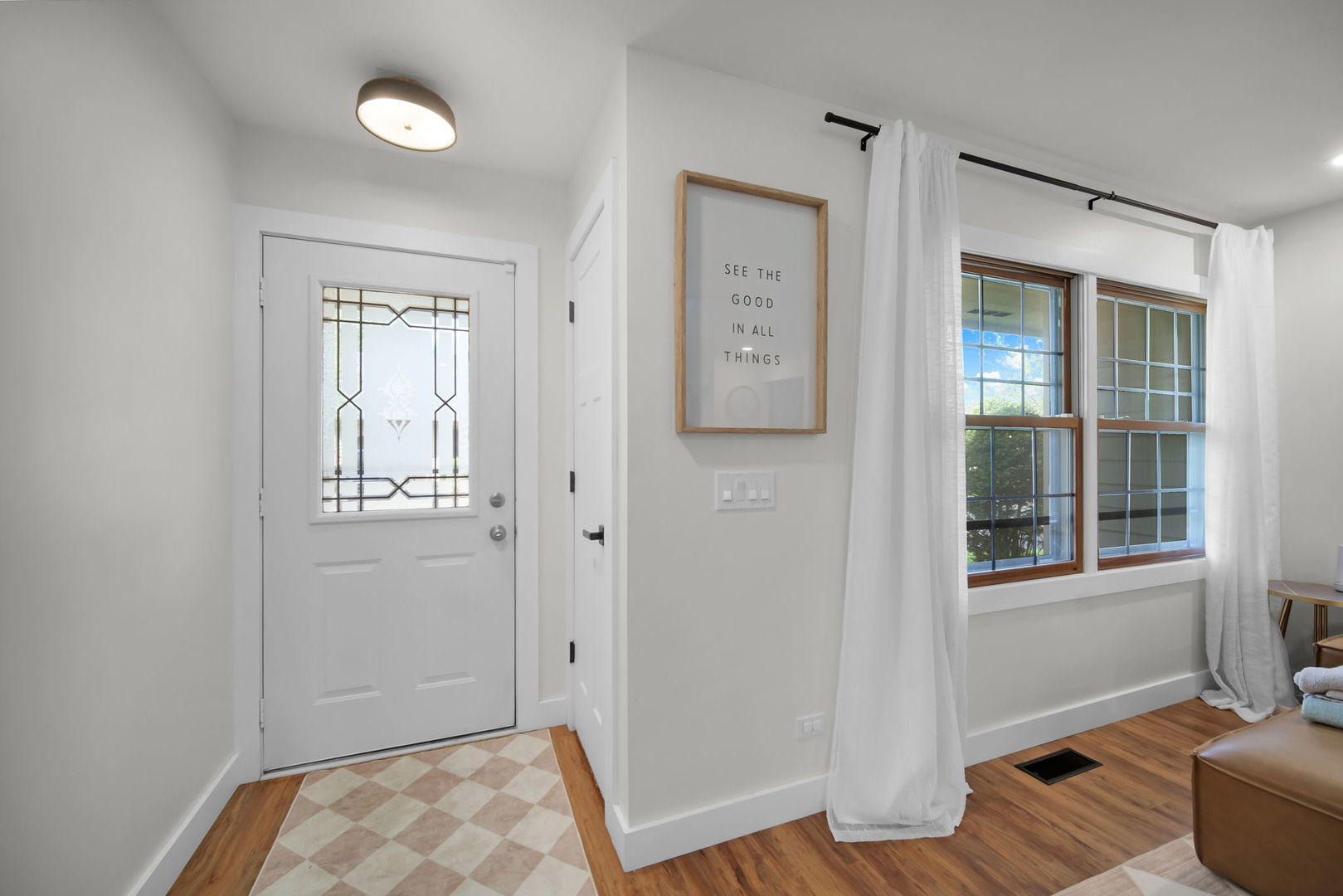 2302 Robin Lane Elgin, IL 60123 - Photo 5 of 30
