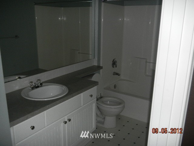 1500 South 18th Street, Unit G201 Renton, WA 98055 - Photo 8 of 8 Gallery Image 8