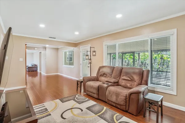 $469,964 | 6542 Melbourne Way, Citrus Heights, CA 95621