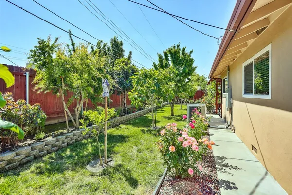 $469,964 | 6542 Melbourne Way, Citrus Heights, CA 95621