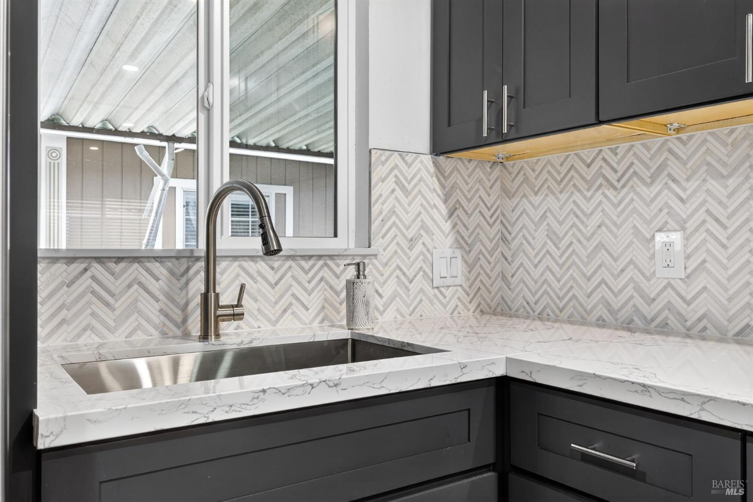 503 Corte Naranja Rohnert Park, CA 94928 - Photo 14 of 40