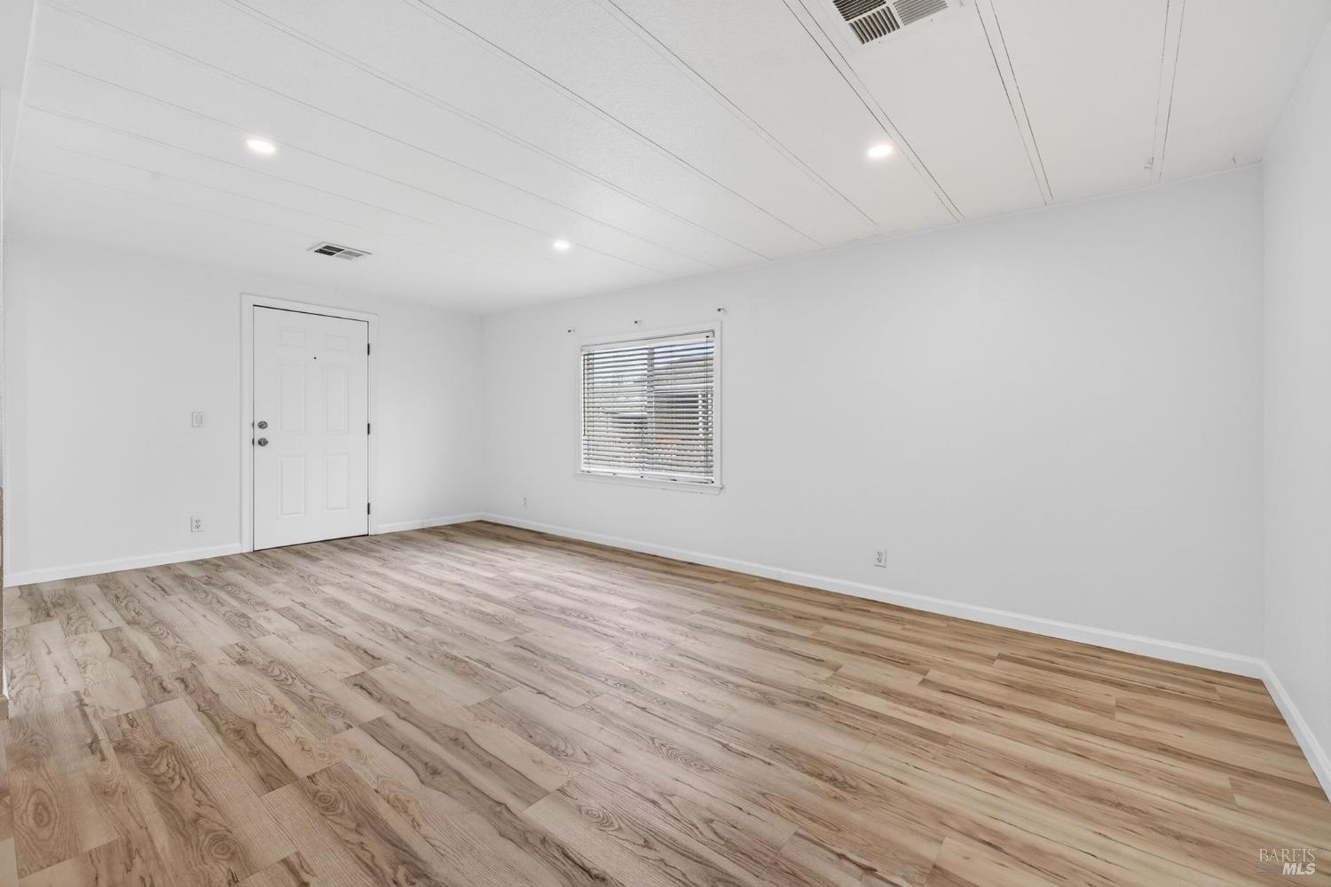 503 Corte Naranja Rohnert Park, CA 94928 - Photo 3 of 40