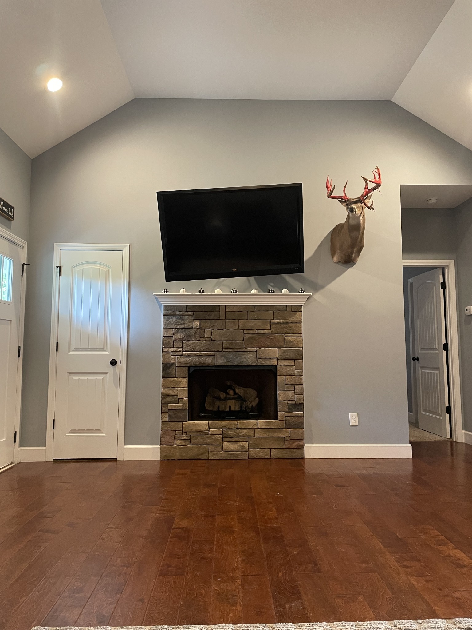 884 Hooper Road Charlotte, TN 37036 - Photo 8 of 30 Gallery Image 8