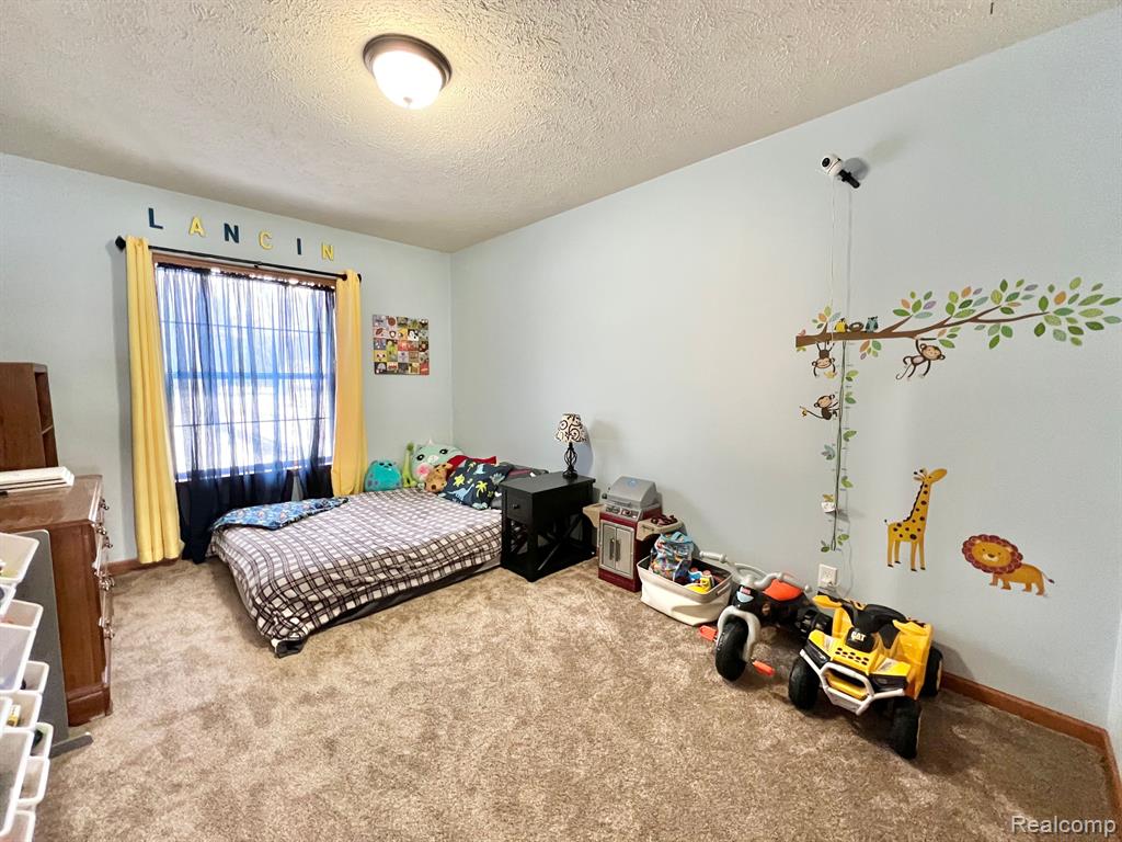 6021 State Road Fort Gratiot, MI 48059 - Photo 39 of 61