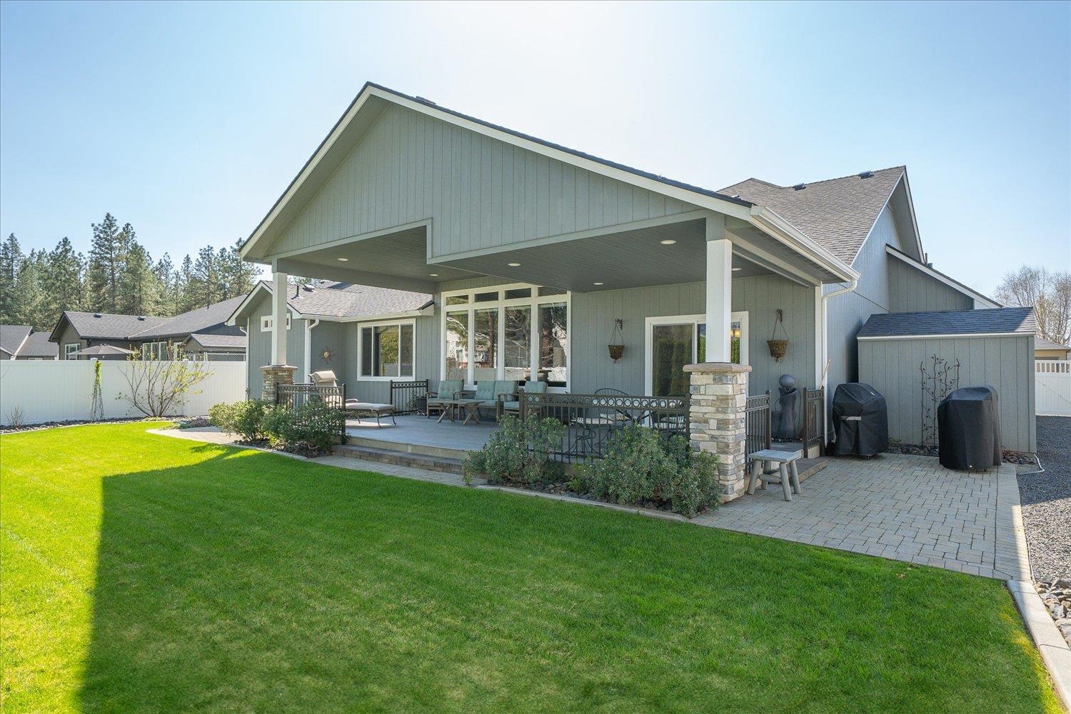 15212 North Hunter's Pointe Road Mead, WA 99021 - Photo 20 of 26 Gallery Image 20