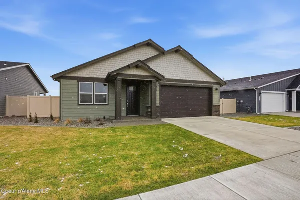 $632,800 | 6724 North Coeur Terre Boulevard, Coeur D'Alene, ID 83815