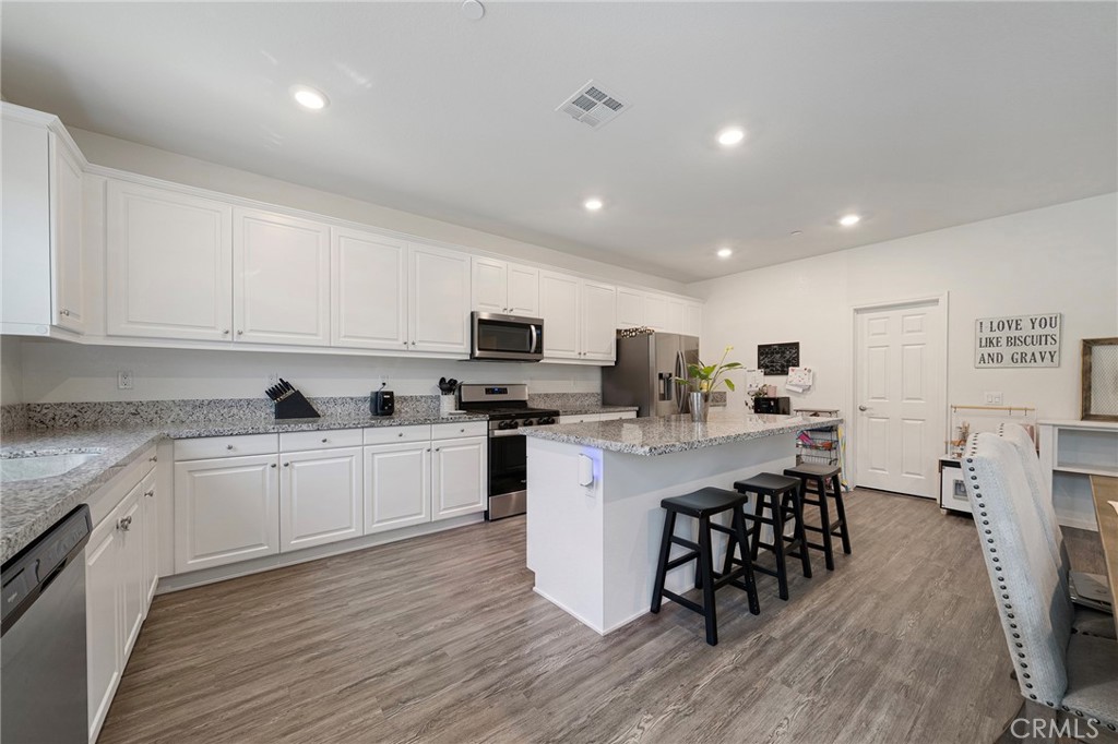 7874 Brass Kettle Circle Riverside, CA 92507 - Photo 7 of 25