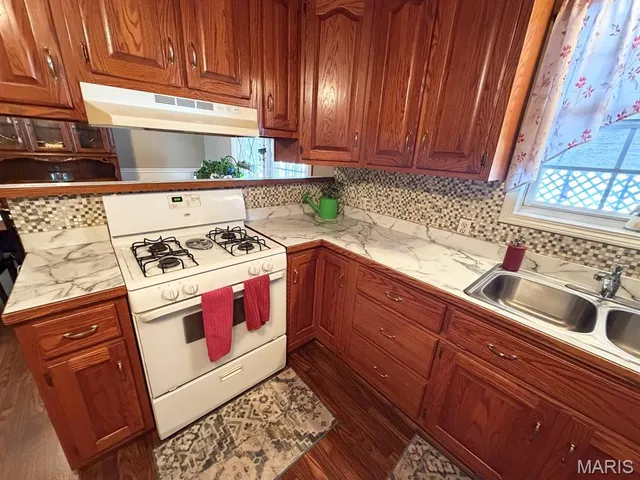 $194,500 | 709 Brown Street, Bloomfield, MO 63825