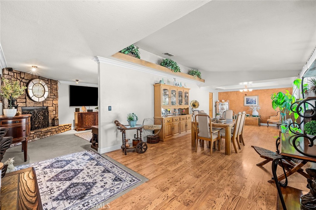 15093 Mandan Road Apple Valley, CA 92307 - Photo 7 of 56