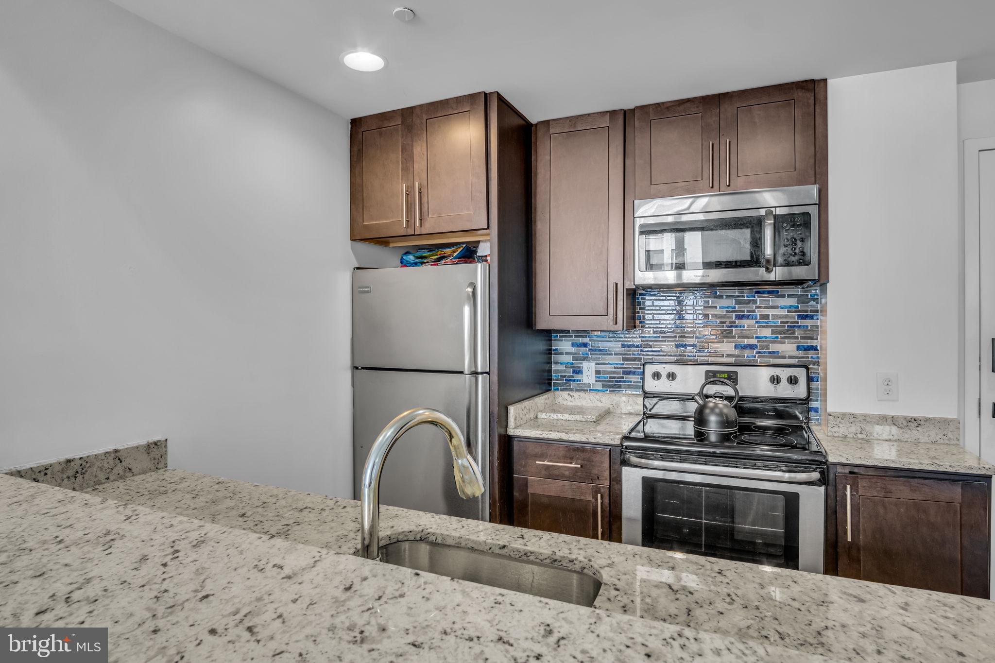 231 State Street, Unit 303 Harrisburg, PA 17101 - Photo 7 of 31