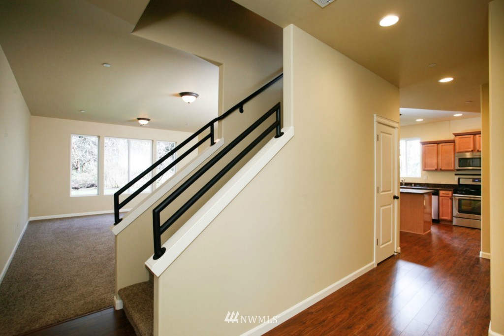 5410 Carpenter Road Southeast Lacey, WA 98513 - Photo 3 of 14 Gallery Image 3